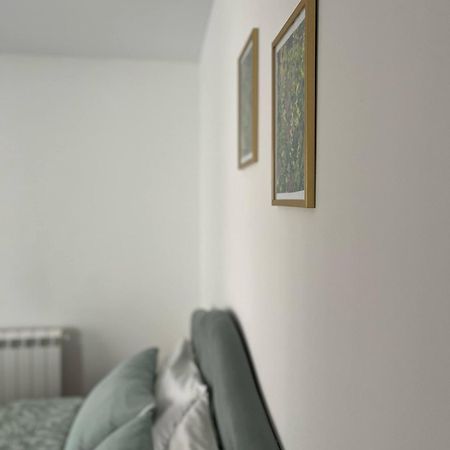 Ledine Surcin Apartment מראה חיצוני תמונה