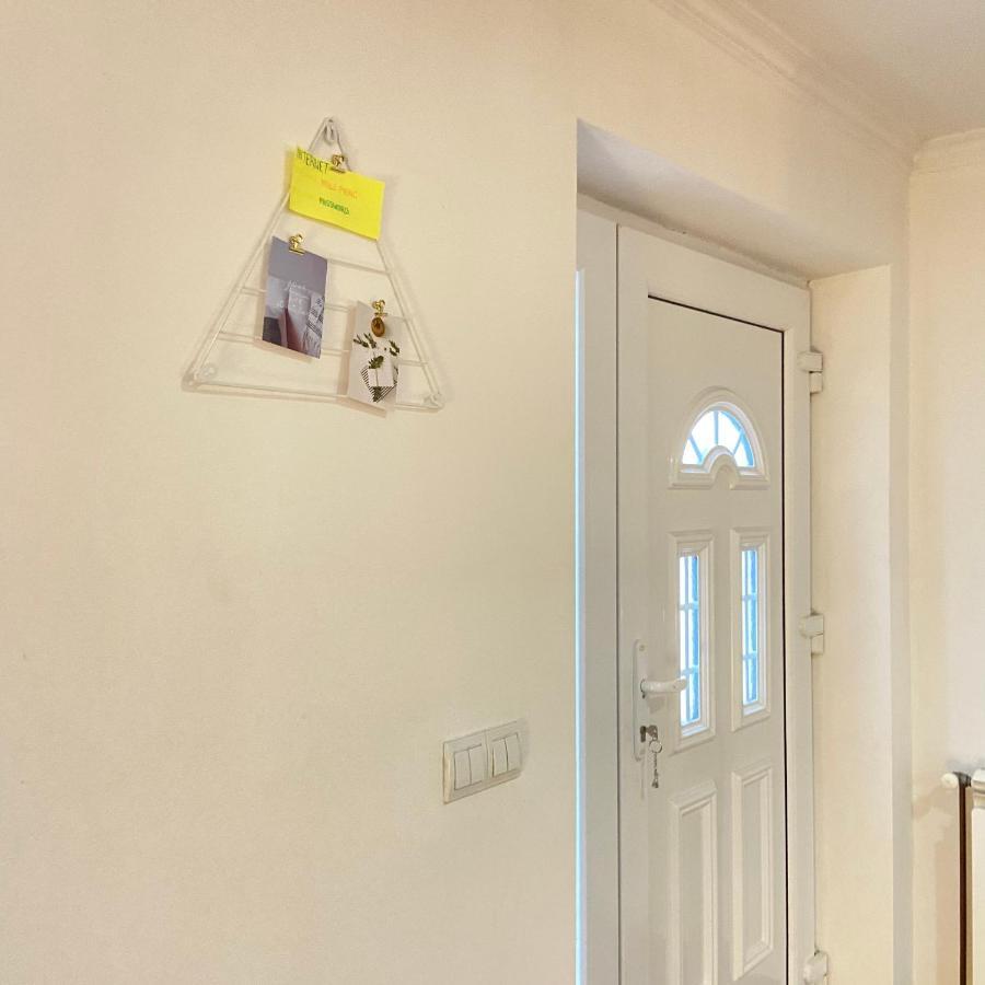 Ledine Surcin Apartment מראה חיצוני תמונה