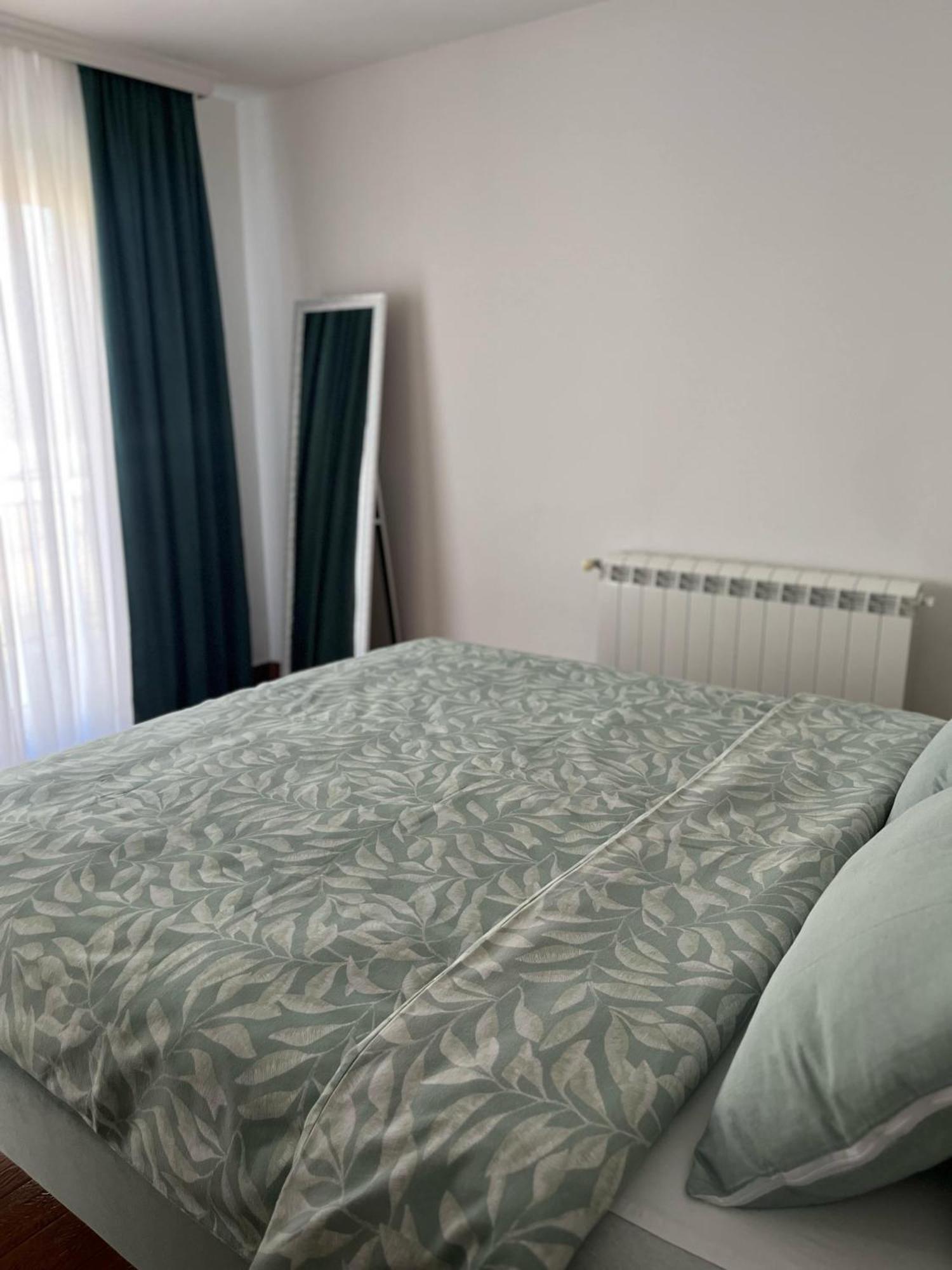 Ledine Surcin Apartment מראה חיצוני תמונה