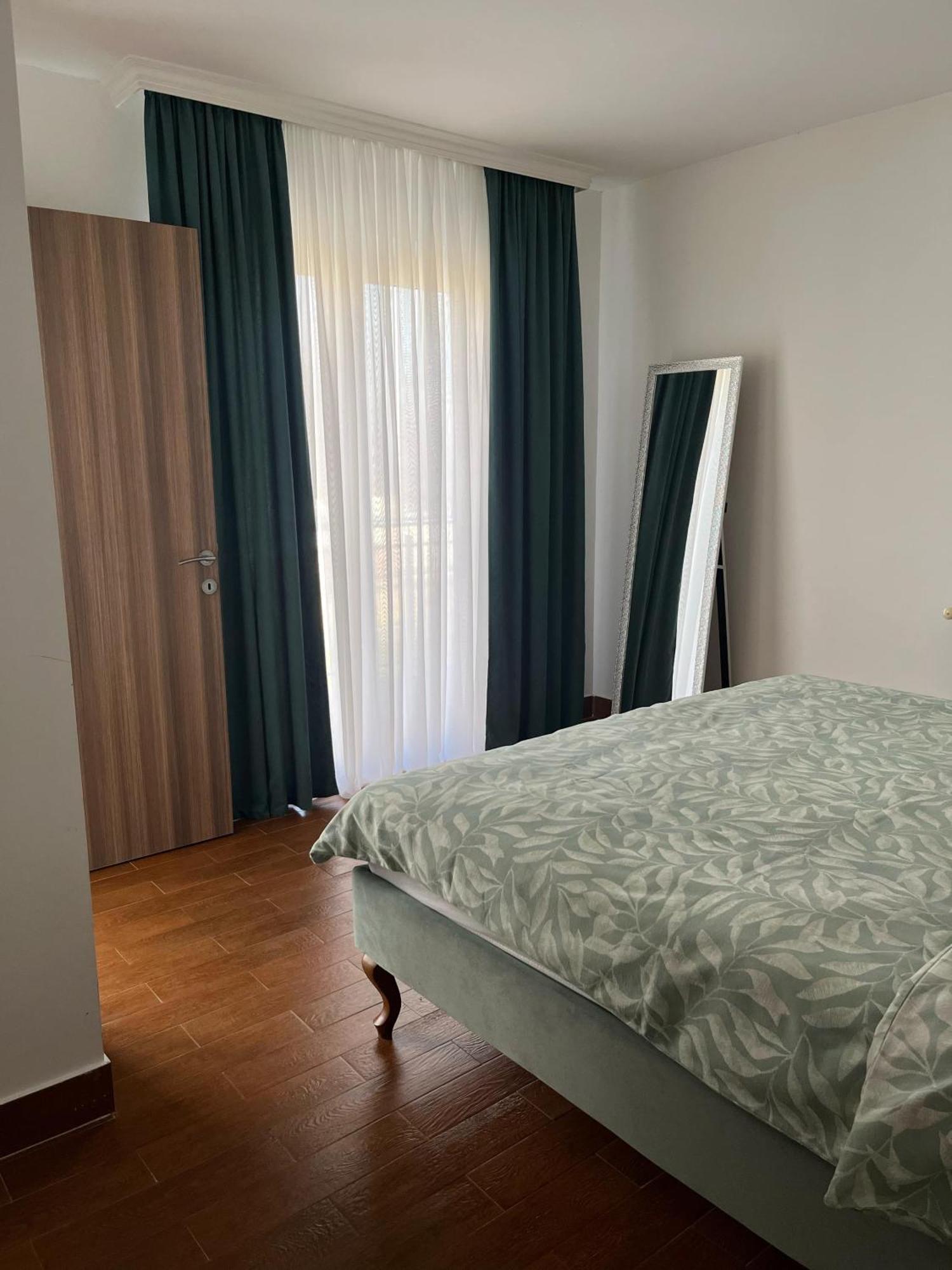 Ledine Surcin Apartment מראה חיצוני תמונה