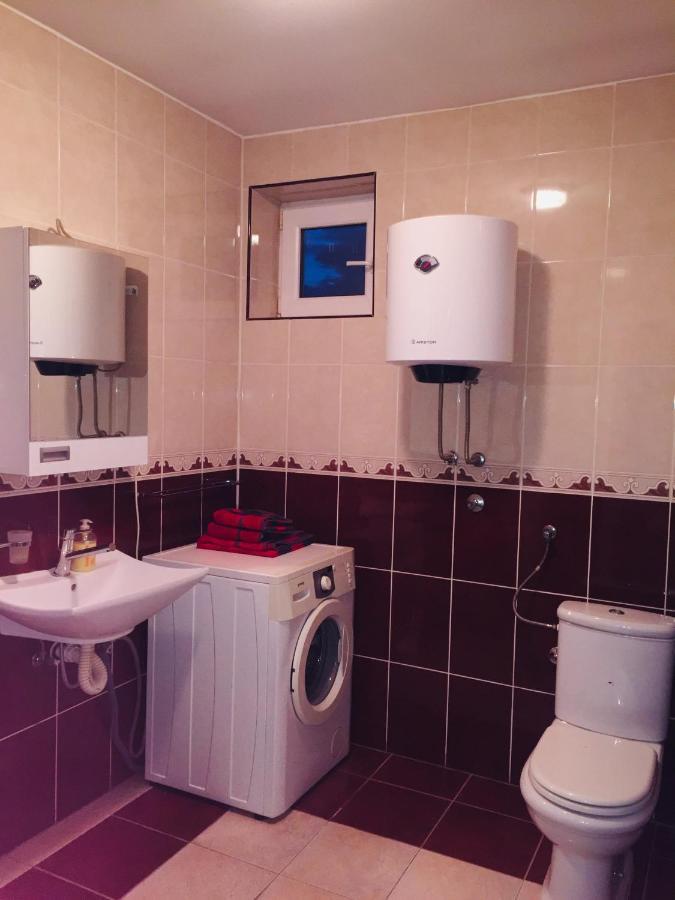 Ledine Surcin Apartment מראה חיצוני תמונה